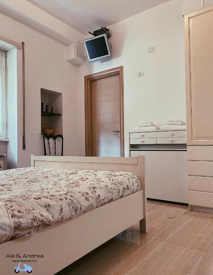 Ale&Andrea Apartments Blu & Lilla Рим Екстер'єр фото